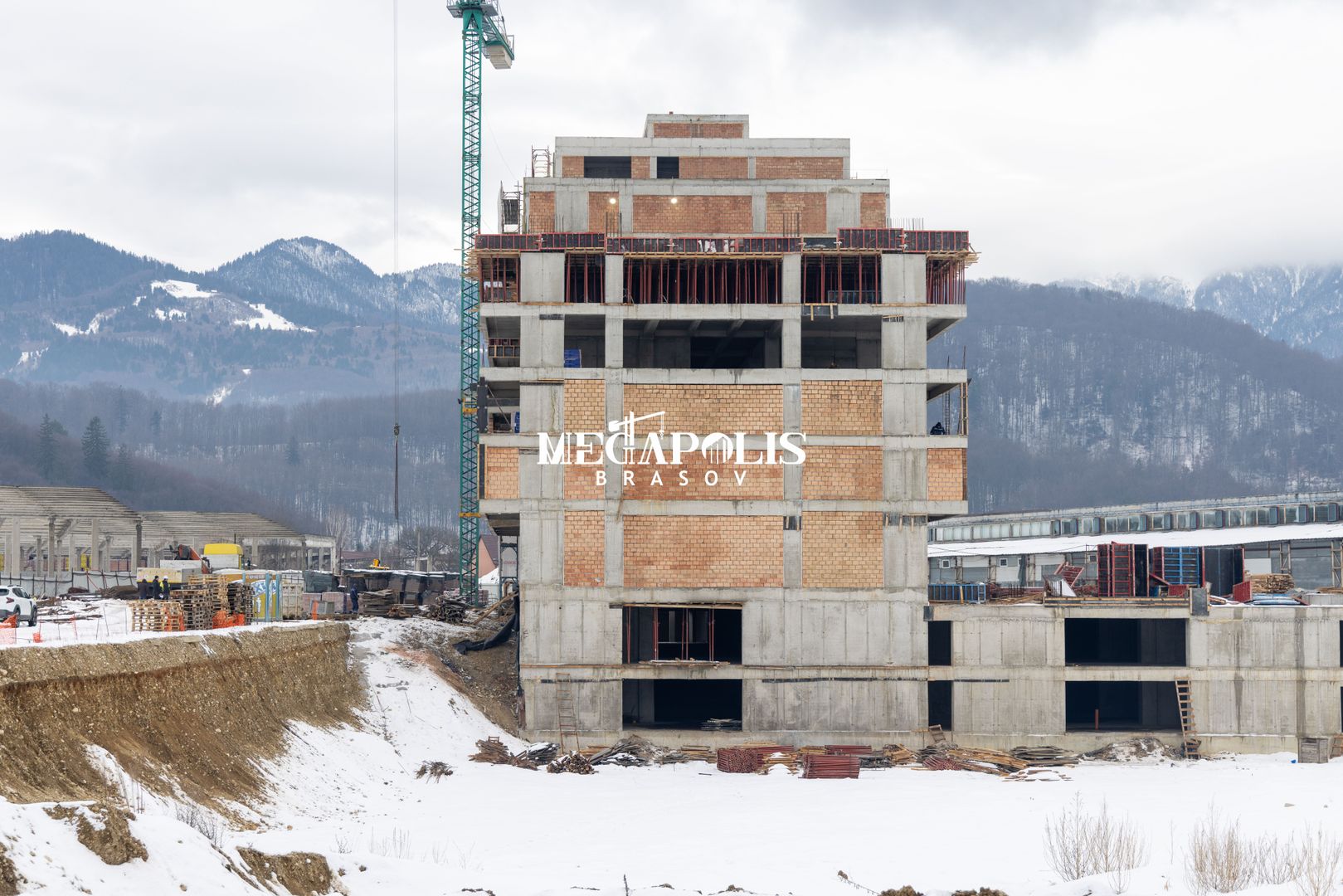 CARPATHIA Brașov - Poză 2
