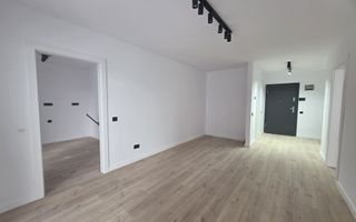 Apartament 2 camere, finisat, parcare, zona Elite - Poză 2