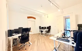 Spațiu Birou - Imobil istoric complet renovat - Poză 18