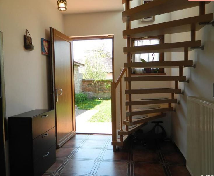 Sanpetru- intrare din Brasov, zona veche de case, locuinta din 2009, pret 199000 - Poză 6