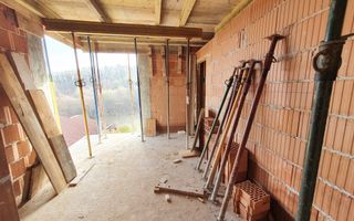 Casa la rosu, D+P+1E, 1433 mp teren, Valea Popii - Poză 7