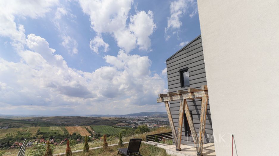 Casa individuala superba, amenajata in stil scandinav Dezmir COMISION 0% - Poză 44