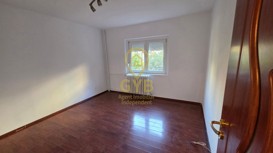 DE VÂNZARE– AP.  CU 2 CAMERE DECOMANDATE  PB, PARTER – ZONA DECEBAL /PRIMA SHOPS - Poză 1