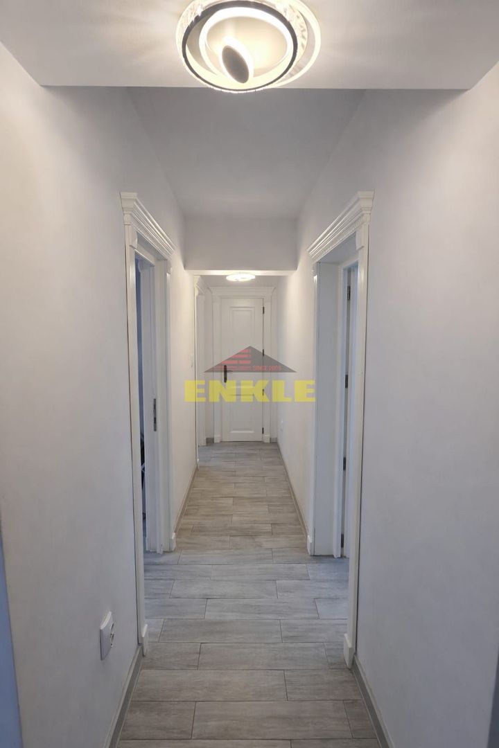 Apartament 4 camere DECOMANDAT – Ultracentral, Bd. Mihai Eminescu - Poză 6