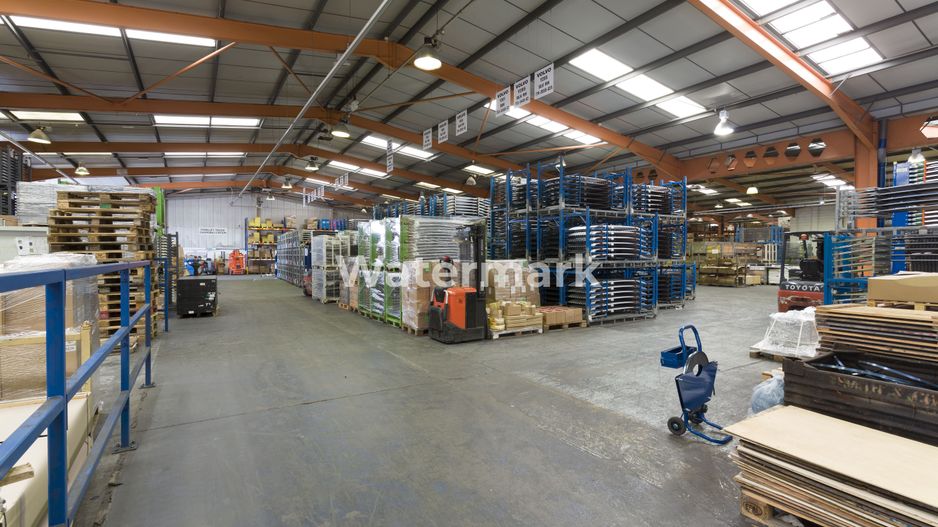 Hala spatioasa de inchiriat in Marasti - Poză 2