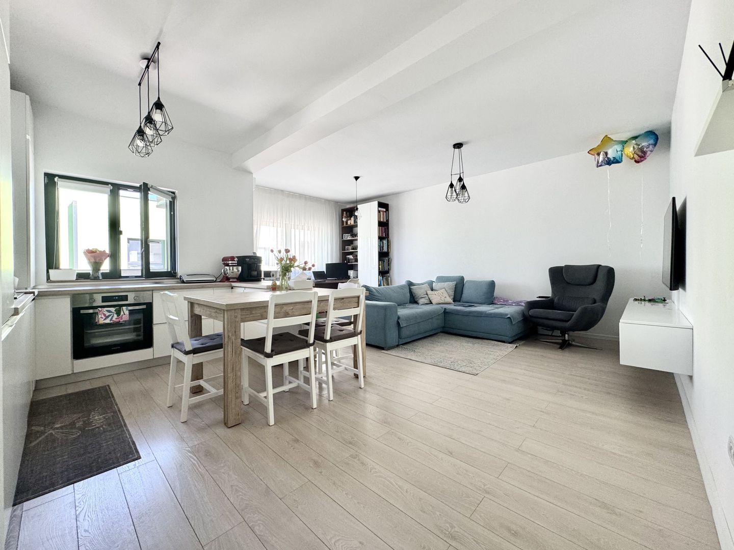 Apartament 2 camere Dumbrăvița – ideal locuit sau investiție - Poză 5