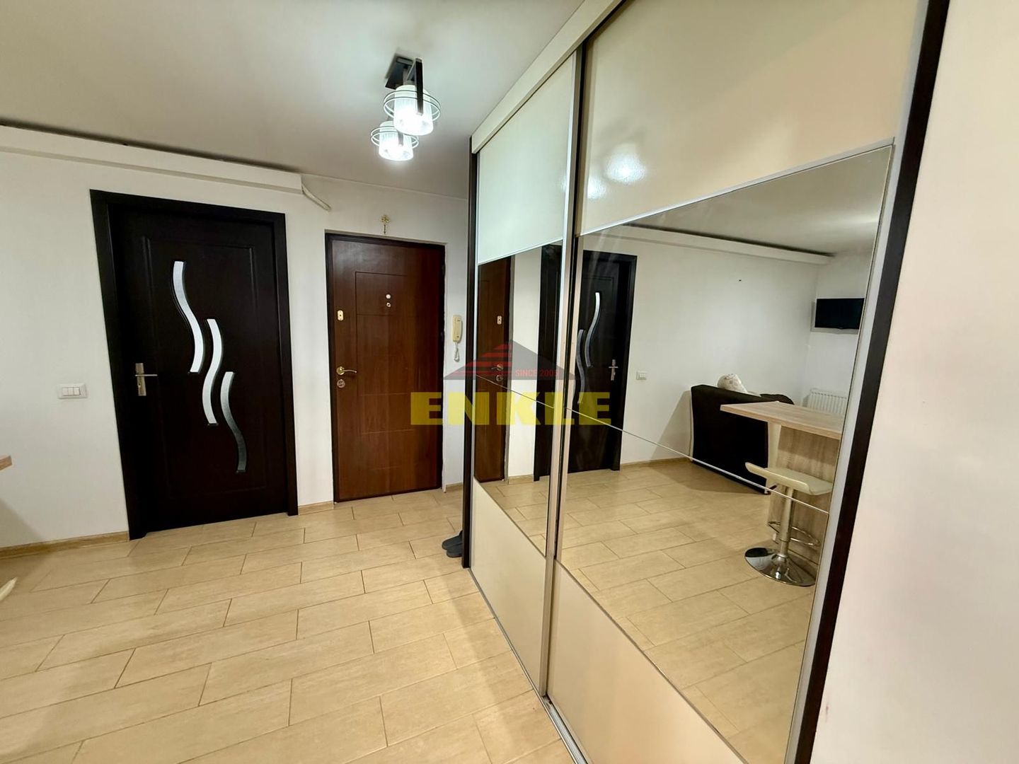 De închiriat apartament cu 2 camere decomandat, Str. Ion Pillat. - Poză 5