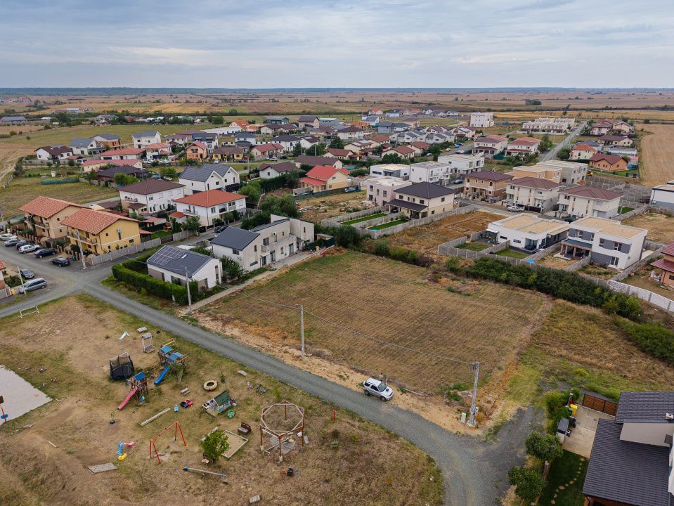 Teren 1000 mp Urseni – zonă locuită, ideal pentru casă sau duplex - Poză 2