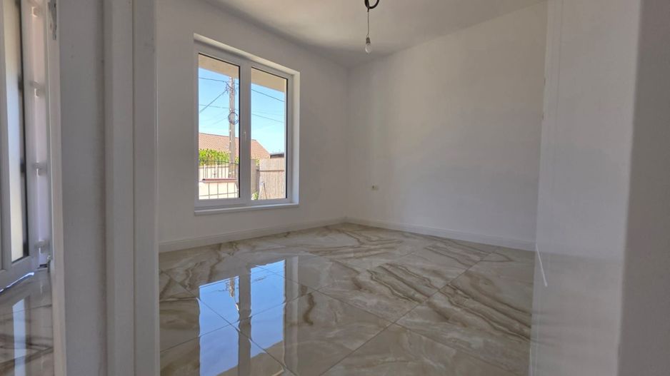 Casa noua parter, 4 camere, in Episcopia Bihor, Oradea - VANZARE - Poză 9