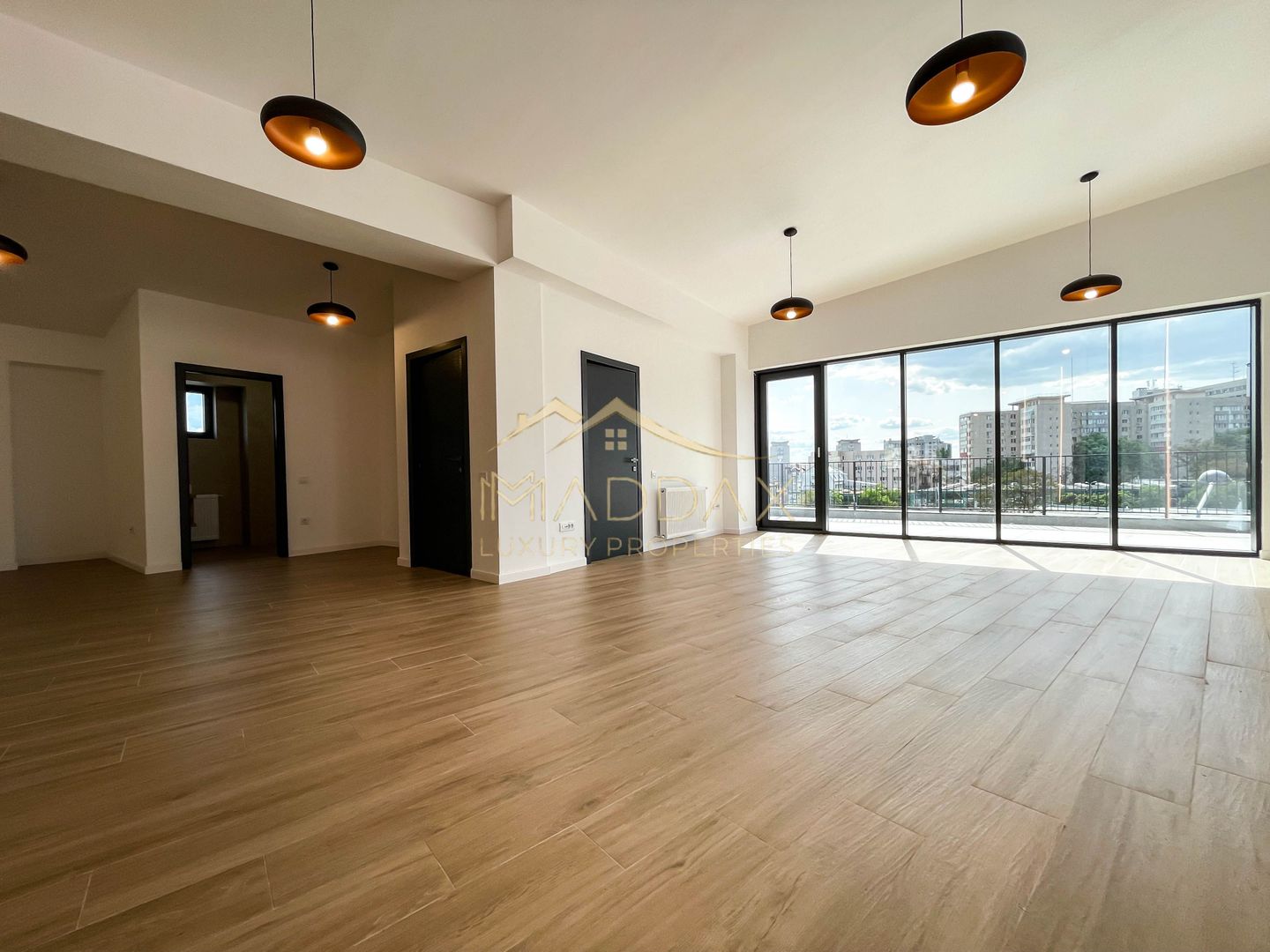 Spatiu comercial ***Prima Inchiriere*** // Victoriei - Poză 18