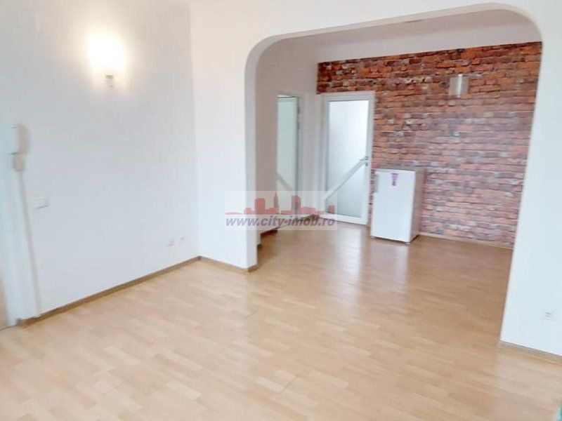 Inchiriere Apartment 3 Camere in VILA  Tineretului - Poză 1