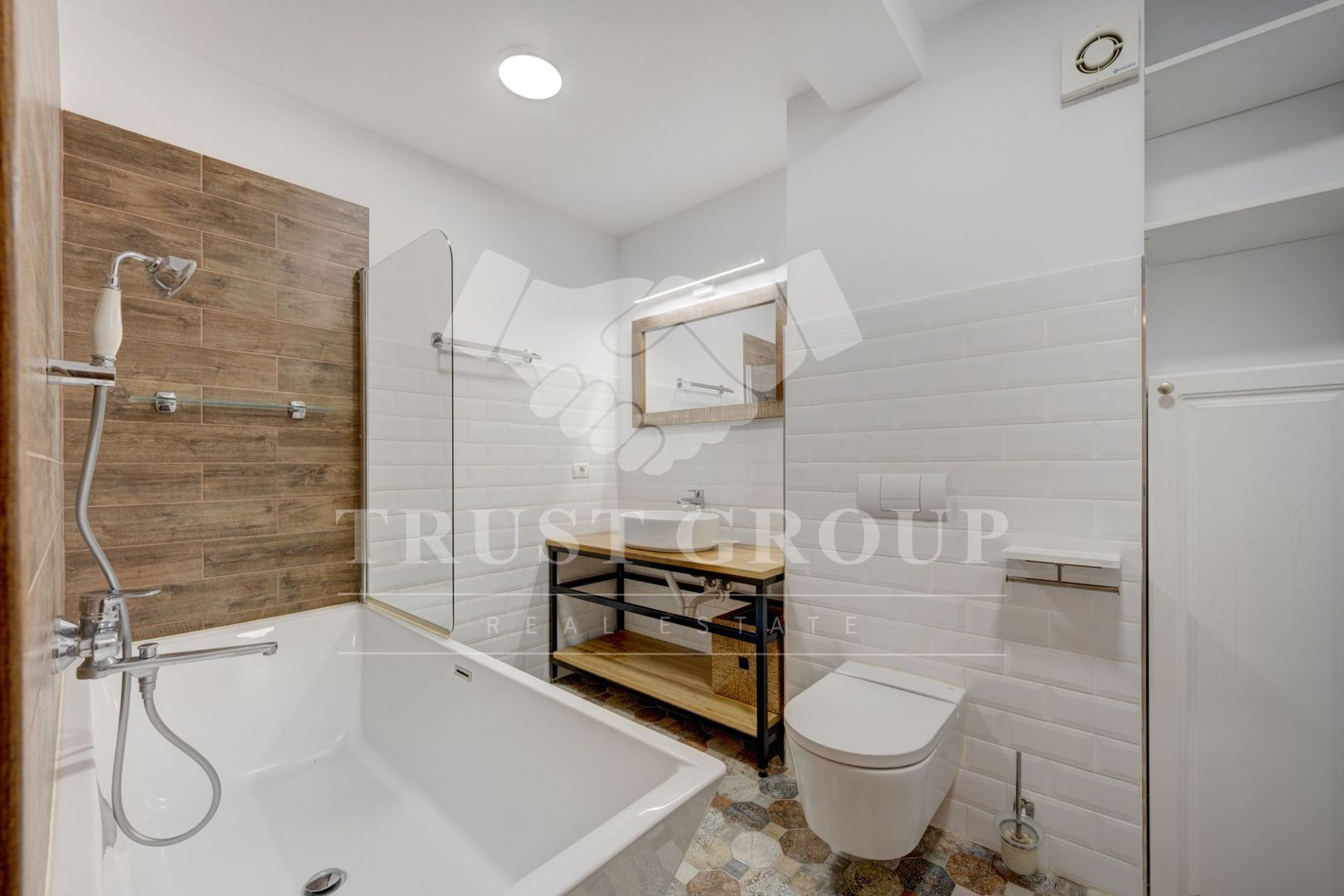 Apartament 3 camere Sisesti | Loc de parcare - Poză 15