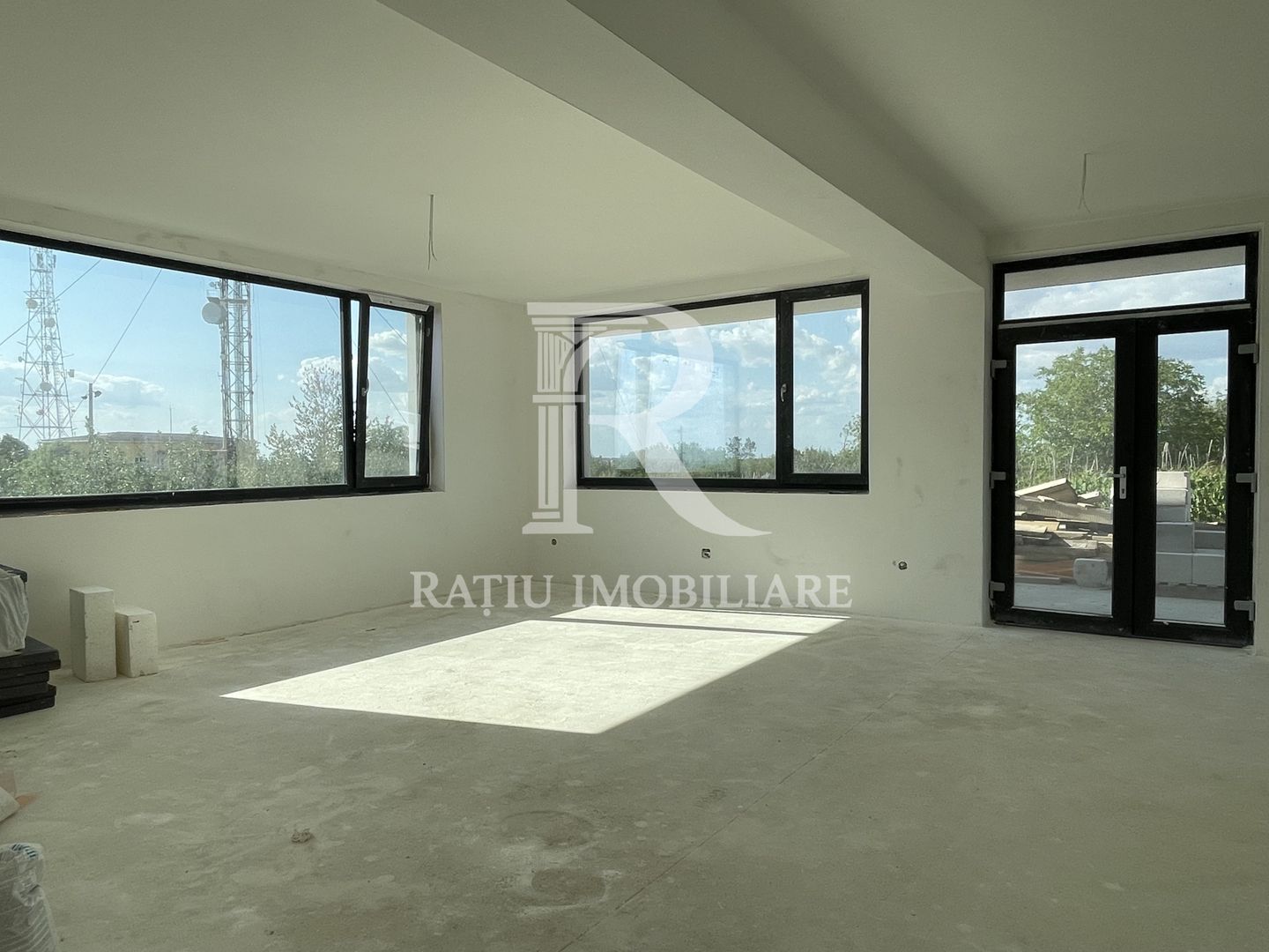 Casă Premium | Arhitectură Mediteraneană | Panoramă | Dealuri | Oradea - Poză 5