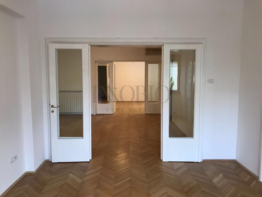 Apartament spațios cu 5 camere de vânzare | Piața Amzei - Poză 2
