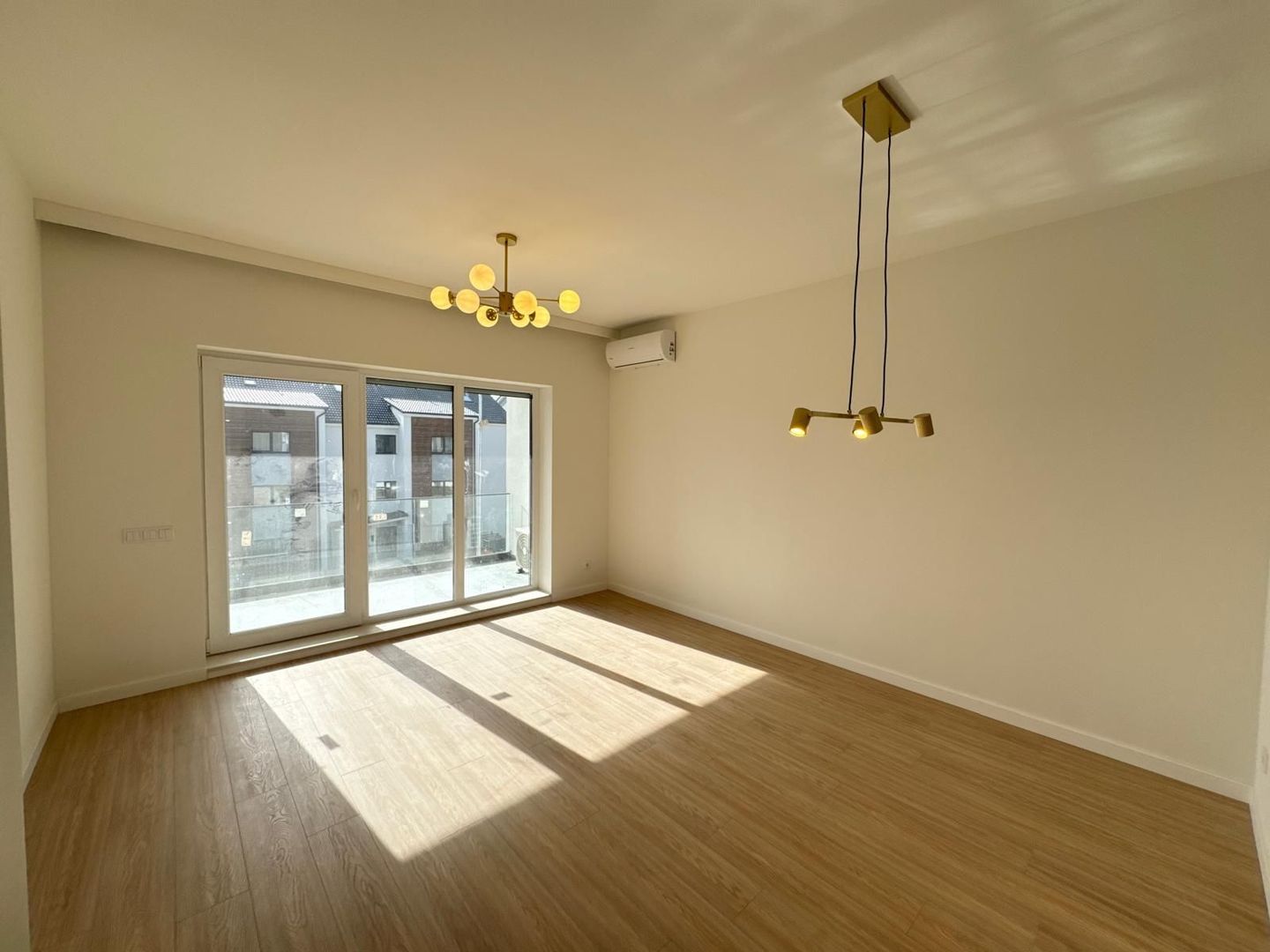 Apartament 2 camere – Etaj 1, Cartier DaVinci, Cristian - Poză 1