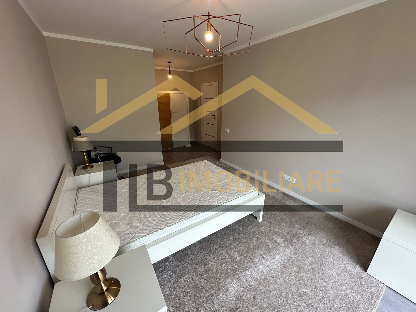 Apartament de 2 camere, 65mp, parcare, Zona Verde Residence - Poză 4
