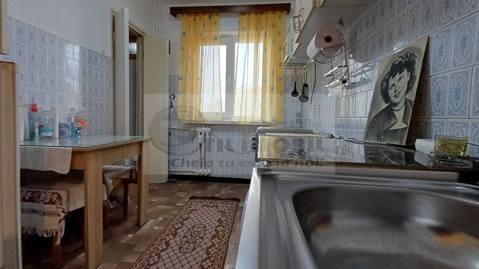 Ap 3 camere decomandat – Rond Podu Roș, la 5 minute de Palas Mall - Poză 19