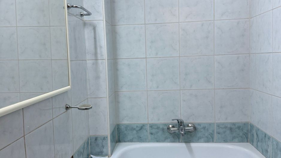 APARTAMENT 4 CAMERE ZONA iANCULUI - RITMULUI - FERDINAND - Poză 7