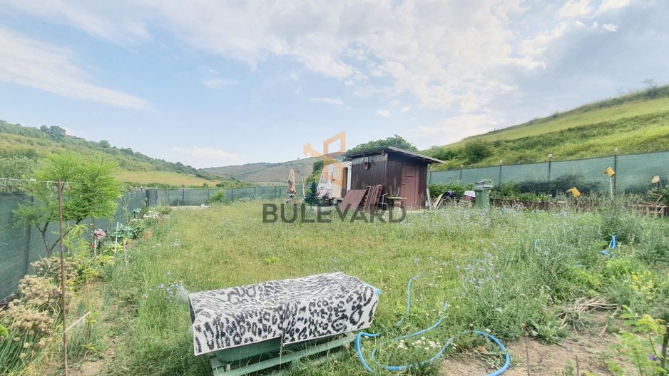 Teren cu suprafata de 434 mp pentru investitie si relaxare! - Poză 2