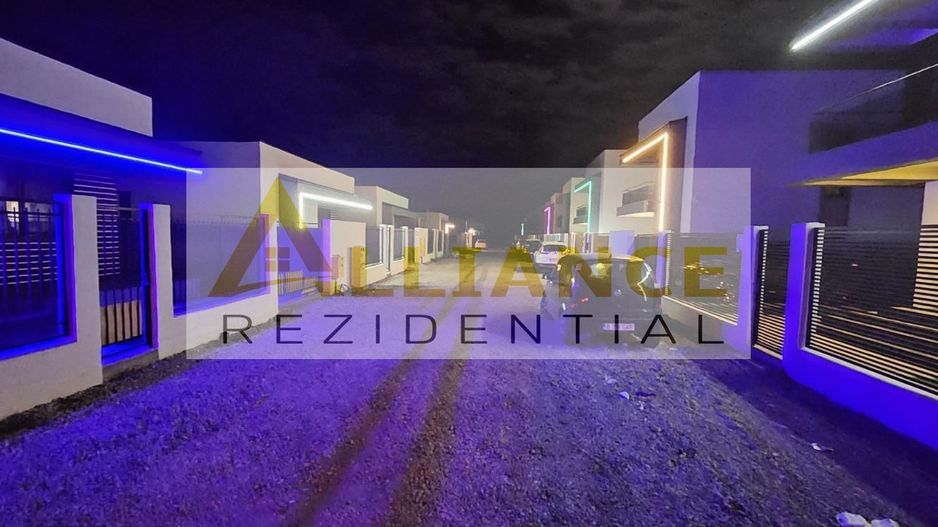 Casa individuala - 300 mp  - 5 camere - 3 bai - Poză 3