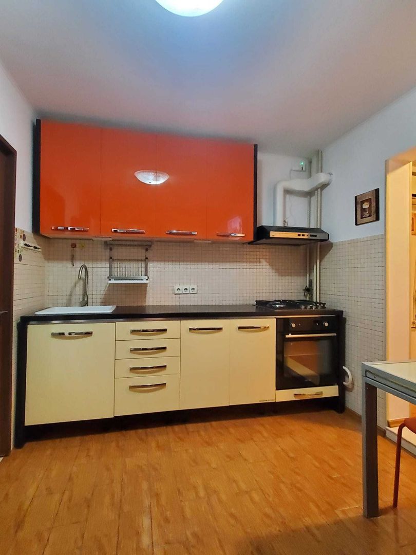 De Inchiriat Apartament decomandat cu 2 camere, Sebastian - Poză 3