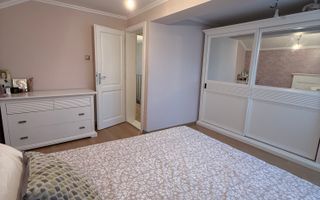 Casă cu teren generos Sântandrei Oradea - Poză 13