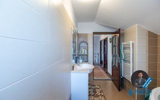 Casă/Vilă de vânzare, Luncani, Jud Bacău - Poză 51