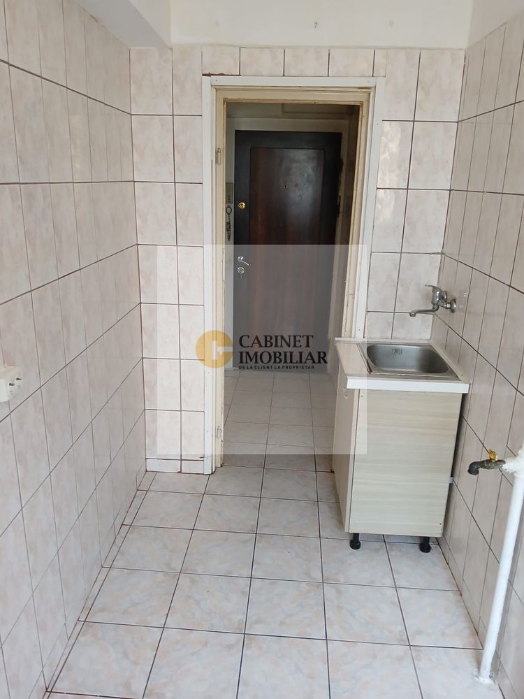 3 camere I Piata Mihail Kogalniceanu I De renovat I Etaj 4 - Poză 8