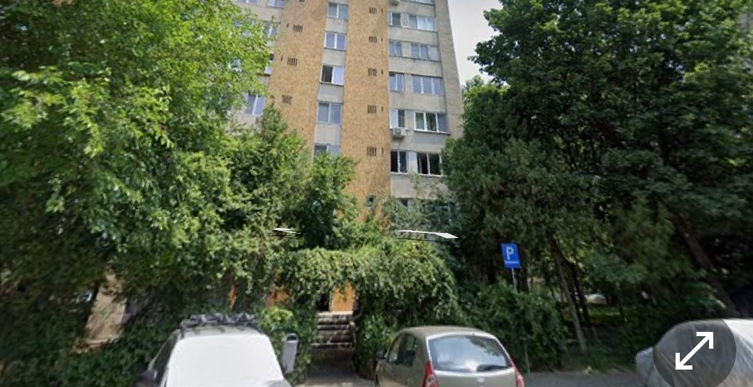 Apartament 3 camere, intre Bld. Obregia si Emil Racovita. Loc de parcare - Poză 1