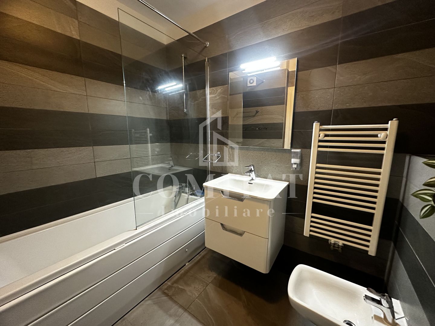 Apartament 2 camere | La cheie | Zona Iulius Mall - Poză 14