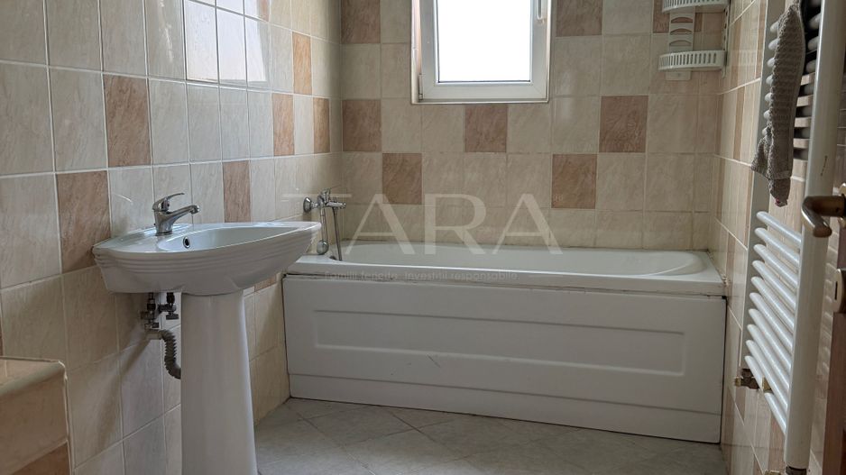 Apartament cochet cu dormitor separat și parcare – Zona Florilor. - Poză 6