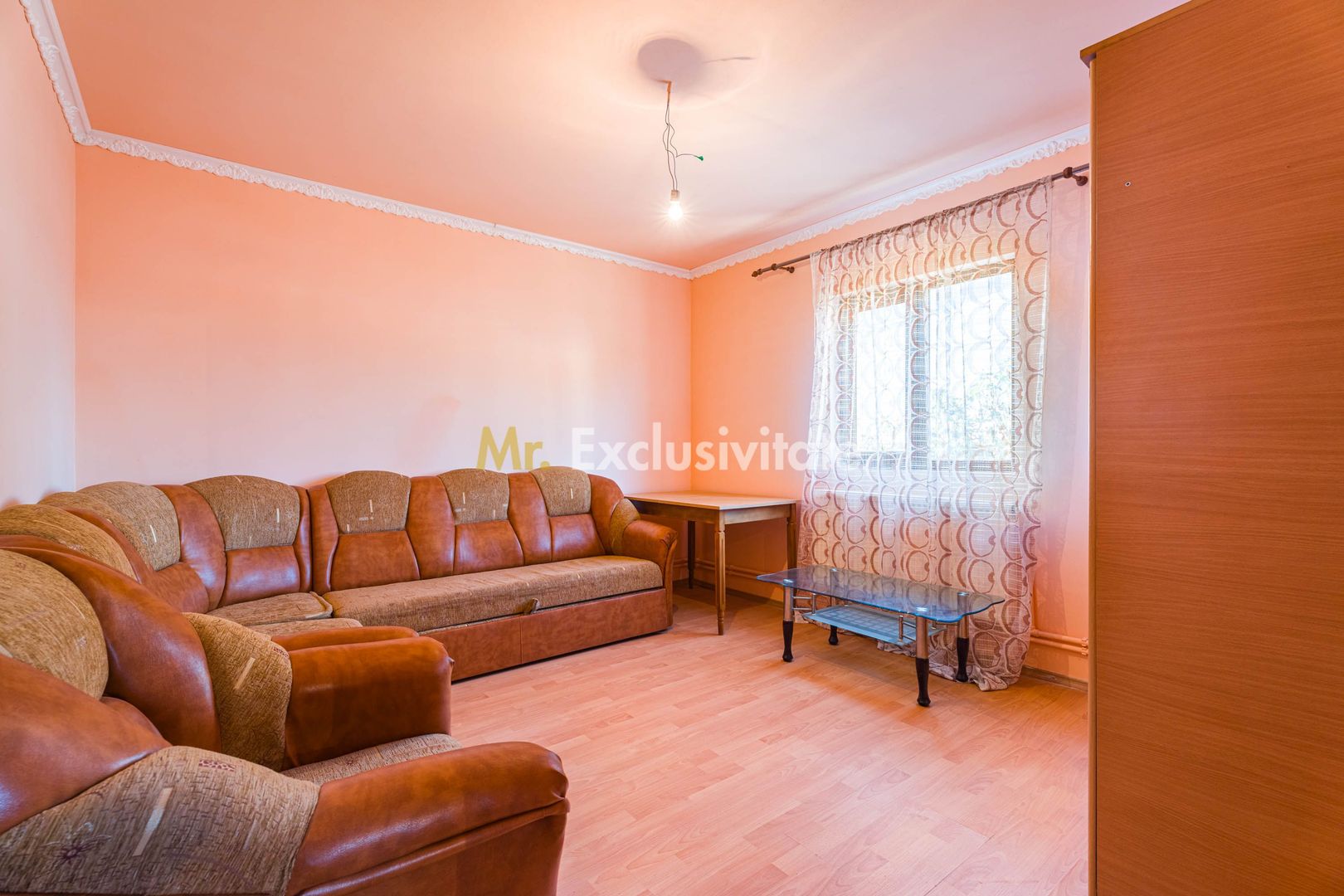 Casa Buturugeni de 3 camere plus mansarda - Poză 4