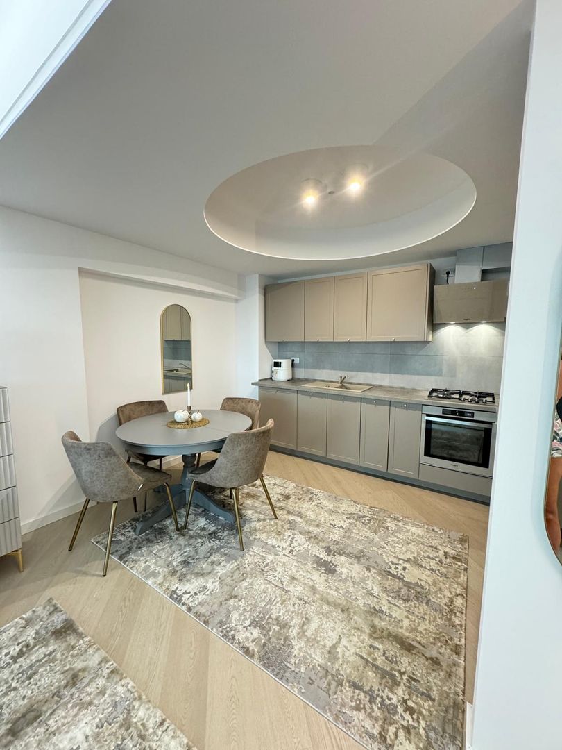 | Top View | Cortina North | 3 Rooms | Luxury | - Poză 3
