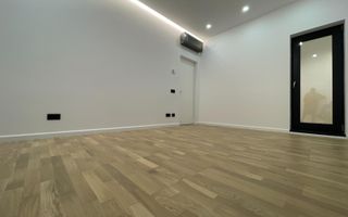 Complex exclusivist \ Exclusive complex, - Poză 14