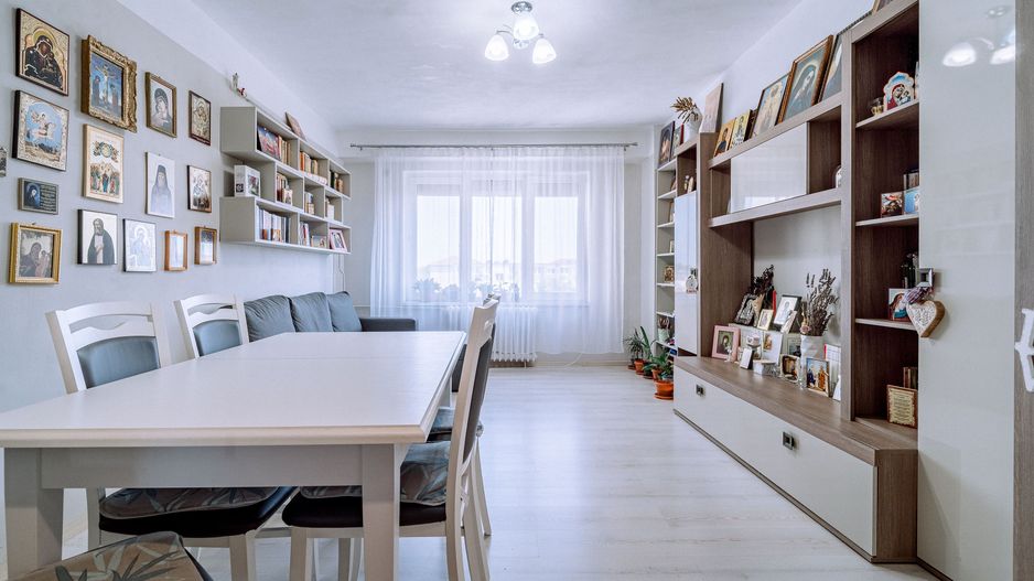 Apartament 4 camere, tip D, 81,mp, Seleușului,mobilat/utilat - Poză 1