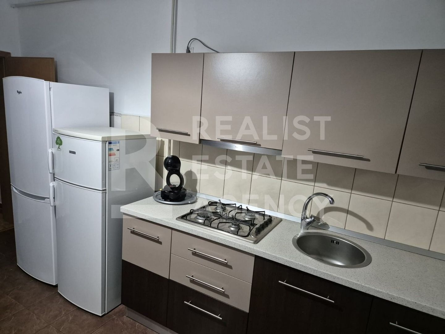 Spațiu comercial de închiriat, 90 mp, complexul Avantgarden, Brașov - Poză 9