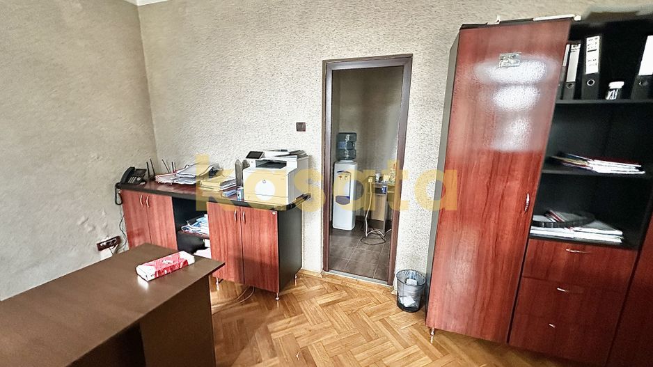 Hală producție | Subsol + Parter + Etaj | Corp anexă | Parcare curte - Poză 2