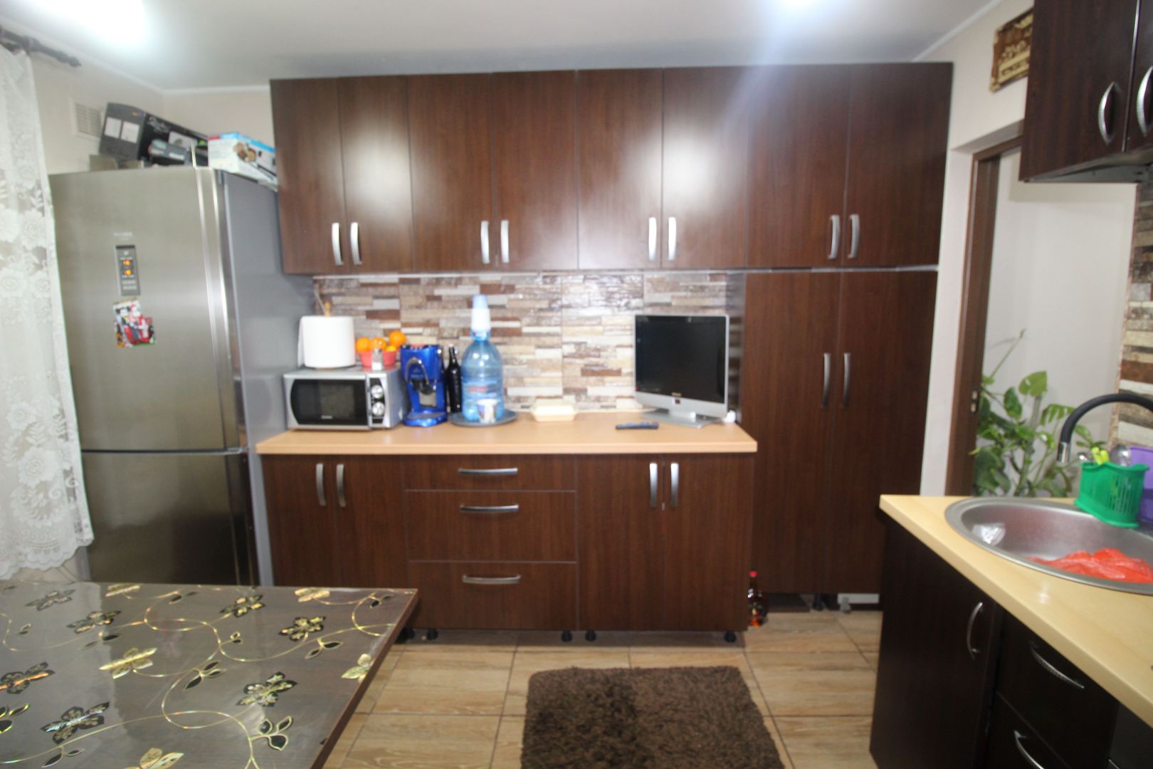 CASA-ZONA MEHALA CU DOUA FRONTURI - Poză 5