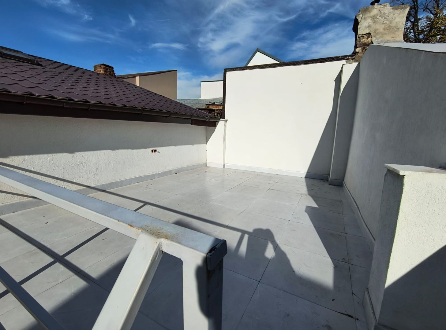 De vanzare casa 2 camere, recent renovata - Zona Domenii-Ion Mihalache - Poză 25