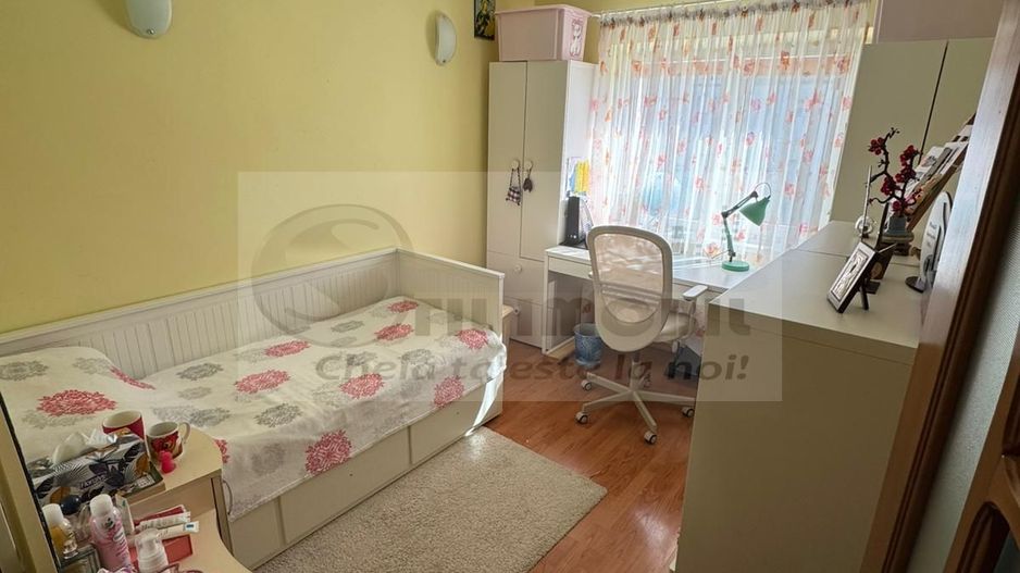 Apartament cu 3 camere – 71 m.p.- Nicolina 2, geam la baie - Poză 3