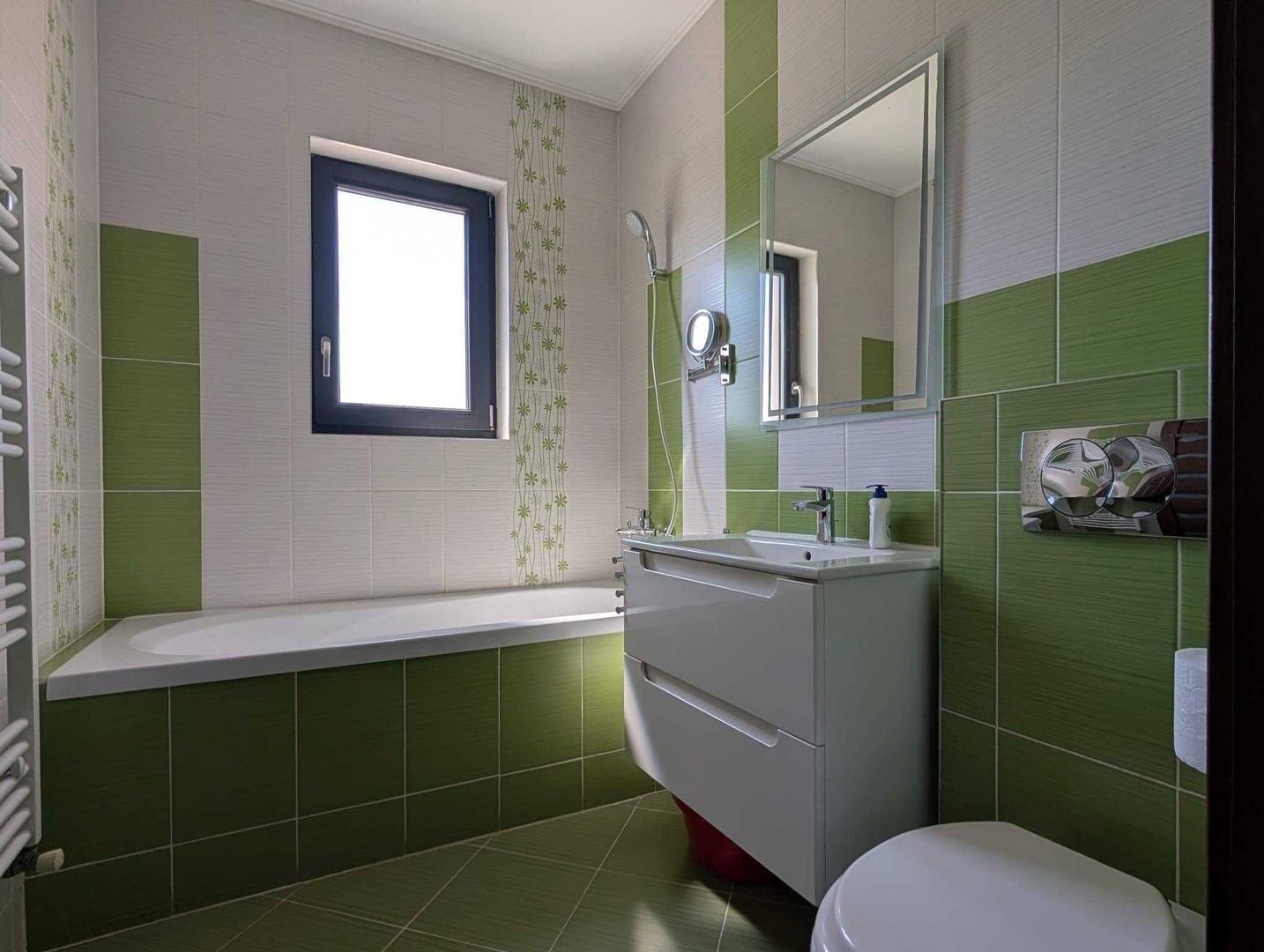 Apartament cu 2 camere decomandat | 52 mp + 15 mp terasa | Parcare | Borhanci - Poză 7
