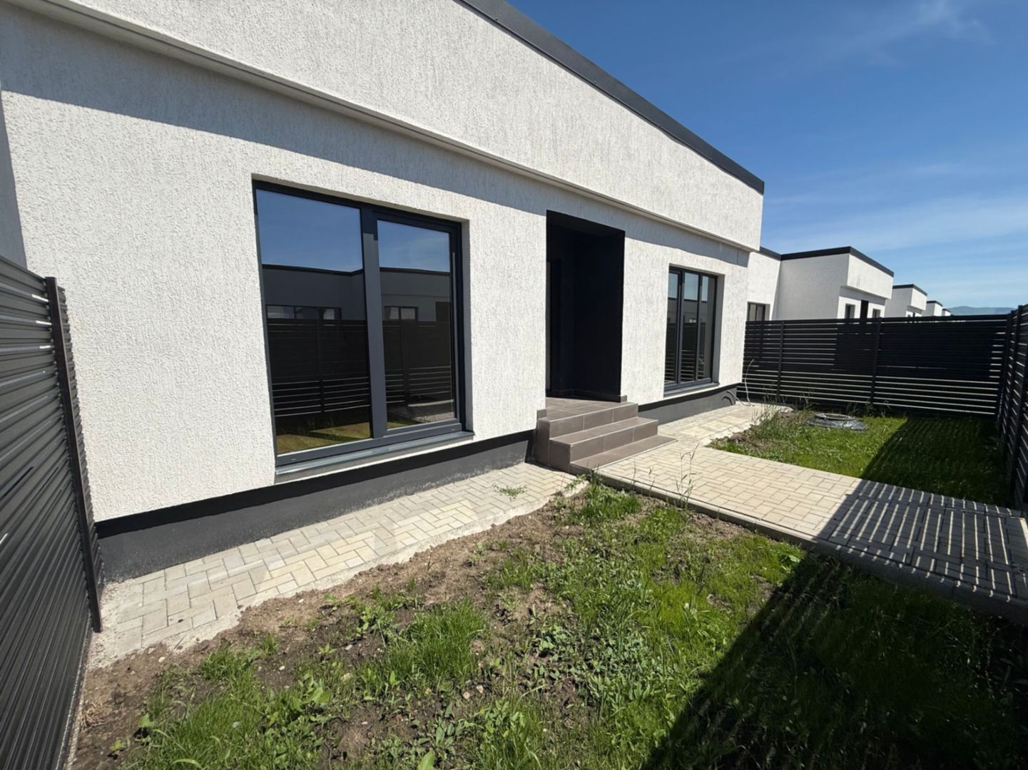 Casa/Vila cu 4 camere de vânzare - Izvor,Tărlungeni - Poză 20