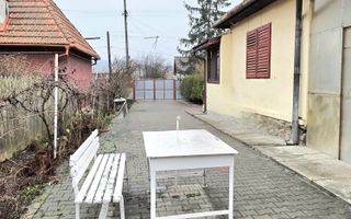 DE VANZARE CASA 5CAMERE ZONA CENTRALA TALMACIU - Poză 33