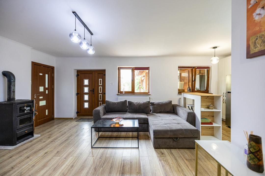 Casa parter, renovata, mobilata, gradina amenajata, str Petofi Sandor-Dumbravita - Poză 4