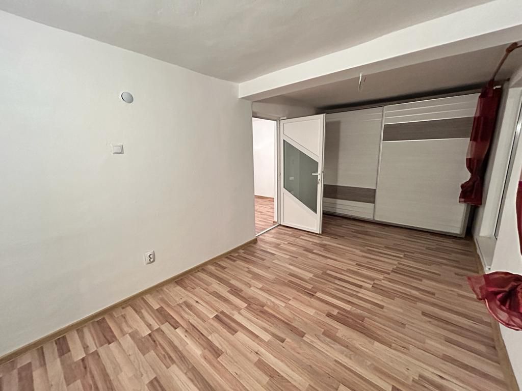 Mihai Bravu, Casa, 6 camere, sup. 250 mp. an 2024 - Poză 4