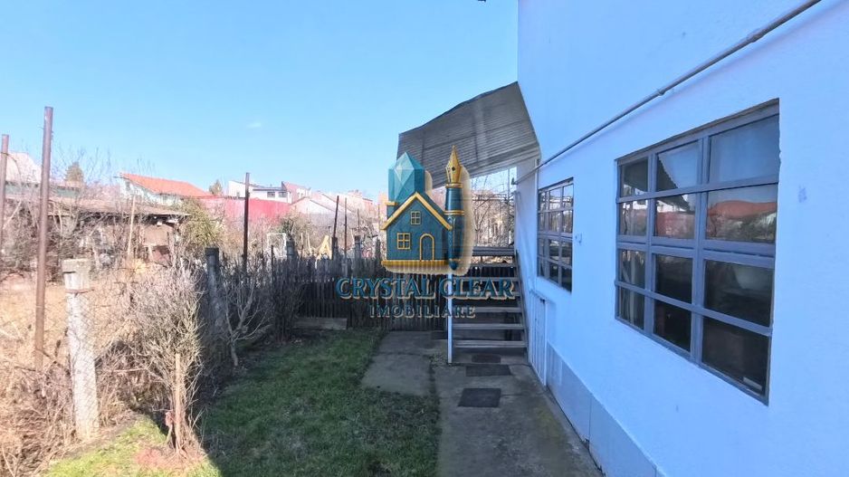 Două case în curte comună, 6 camere + 385 teren - zona semicentrală - Poză 15