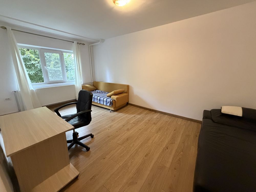 Garsoniera cu bucatarie separata | Centrala proprie | 30 mp | Manastur - Poză 1