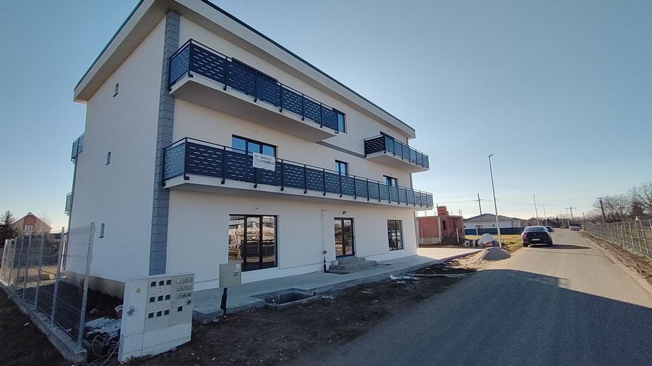 BRASADAS vinde ap 2 cam PARTER zona Odoreului. - Poză 1