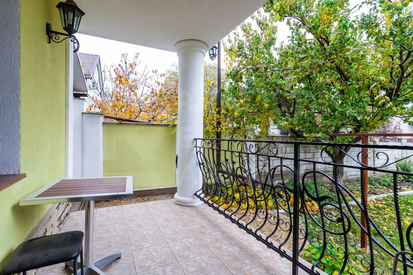 Vânzare, casă, 2 nivele, 6 camere, strada Luceafărul, Ciorescu - Poză 8