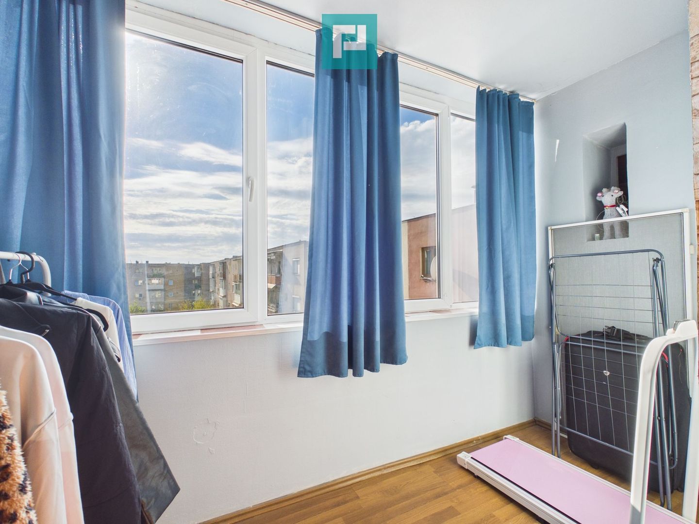 Apartament cu două camere, decomandat Lipova - Poză 5